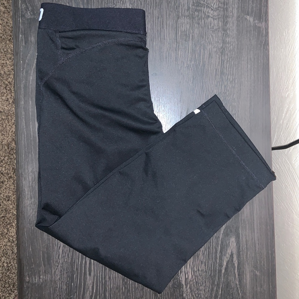 Nike Pro Capri Leggings